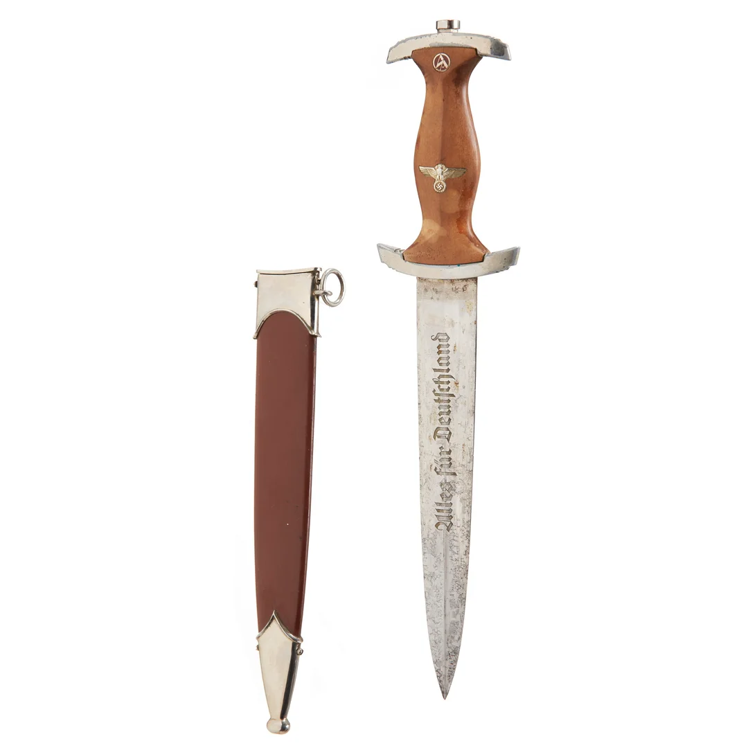 Paradedolk — Paradedolk — Gjenstand/Våpen og militaria — Blomqvist