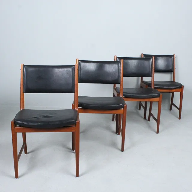KAI LYNGFELDT LARSEN. Søren Willadsen. Set Stühle / Esszimmerstühle, Dänemark, 1960er Jahre.