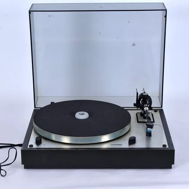 SKIVSPELARE Thorens TD 166 Mk. II, 1970-tal.