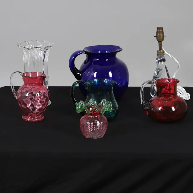 QUANTITY OF COLOURED GLASS.