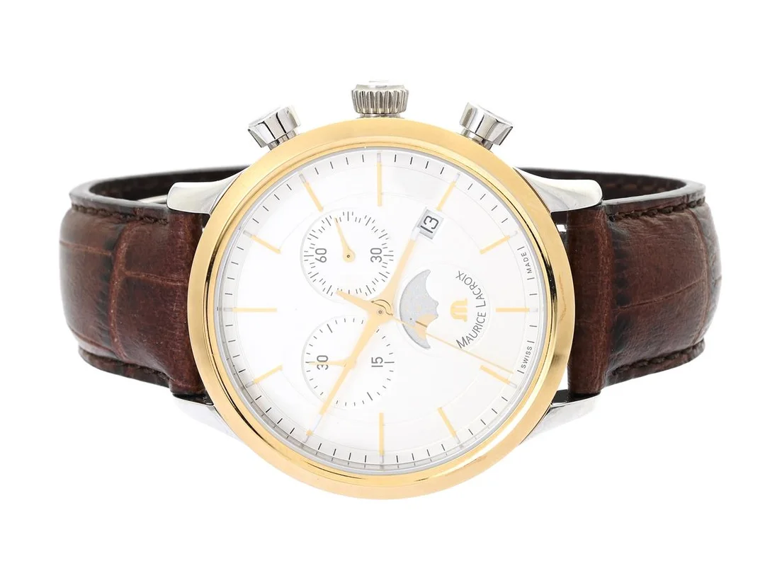 MAURICE LACROIX, Les Classiques, Serie nr. AA37627, Boett nr. LC 1148, kronograf, herrur, 40 mm, bicolour, quartz, safirglas, datum, månfas, läderband, viklås, cert, maj 2012, box, ytterkartong. — Klockor/Maurice Lacroix — Kaplans