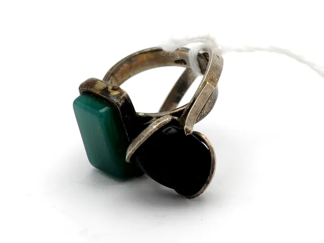 Ringar, 2st med sten Silver Ø16, 17 1/4 8,6g
