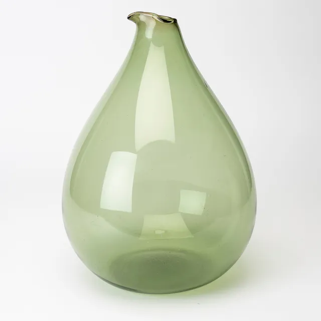 KJELL BLOMBERG. Karaff, Gullaskruf, grönt glas, 1900-talets andra hälft.