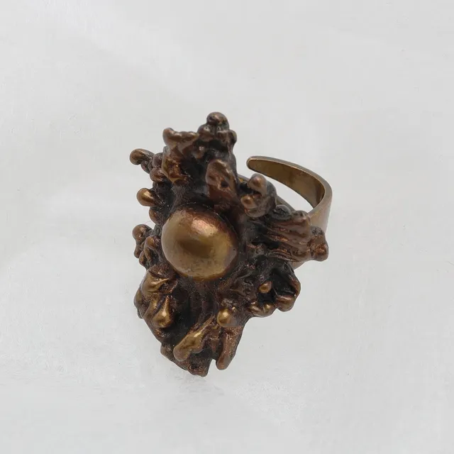 PENTTI SARPANEVA. ring, brons, Finland.
