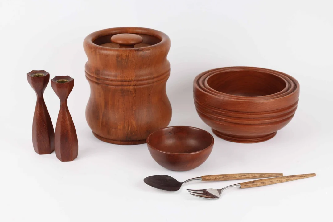 Kay Bojesen (1886-1958) et al: Various parts in teak wood (7) — Home and garden/Home — Lauritz