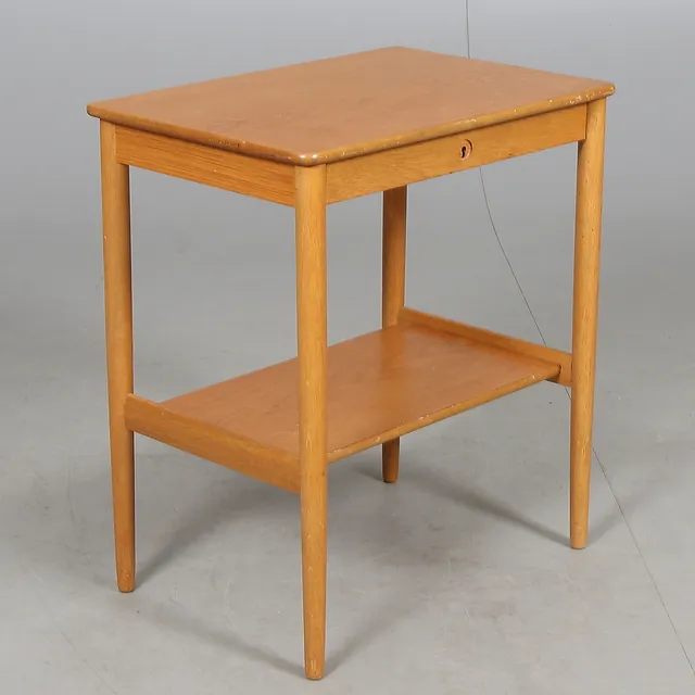 YNGVAR SANDSTRÖM. Sängbord, teak, ur Triva-serien, NK:s Verkstäder, daterade 1961.