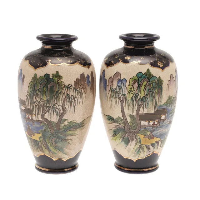 PAIR OF EARLY 20TH CENTURY SATSUMA VASES.