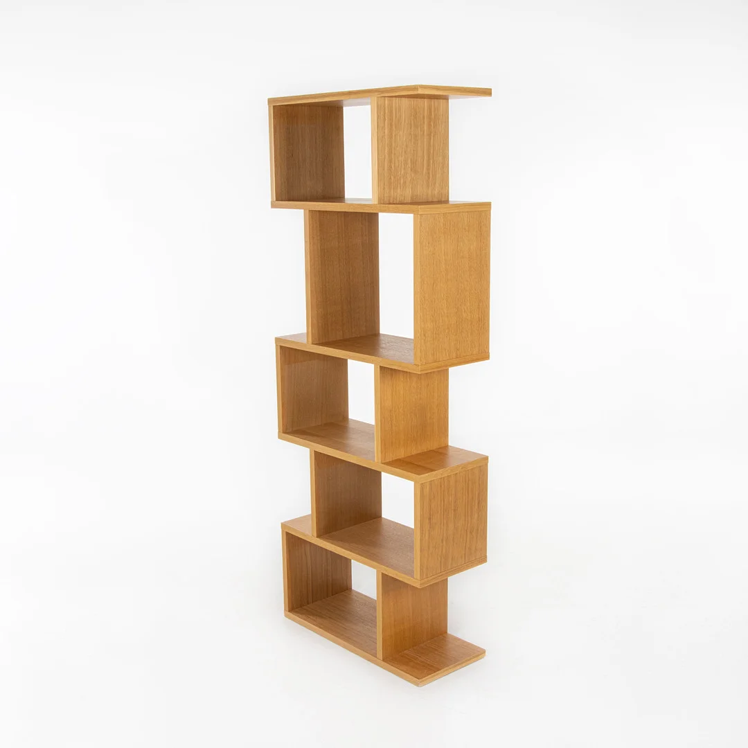 TERENCE CONRAN. 1931-2020. Bokhylla, "Balance", ek. — Cupboards, Cabinets & Shelves — Auktionsverket Engelholm