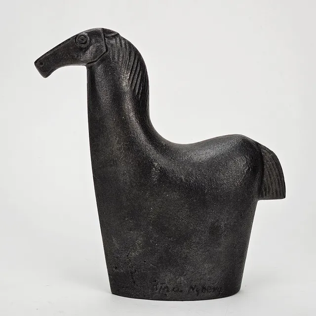 BJÖRN NYBERG. Häst. Skulptur, gjutjärn, signerad Björn Nyberg.