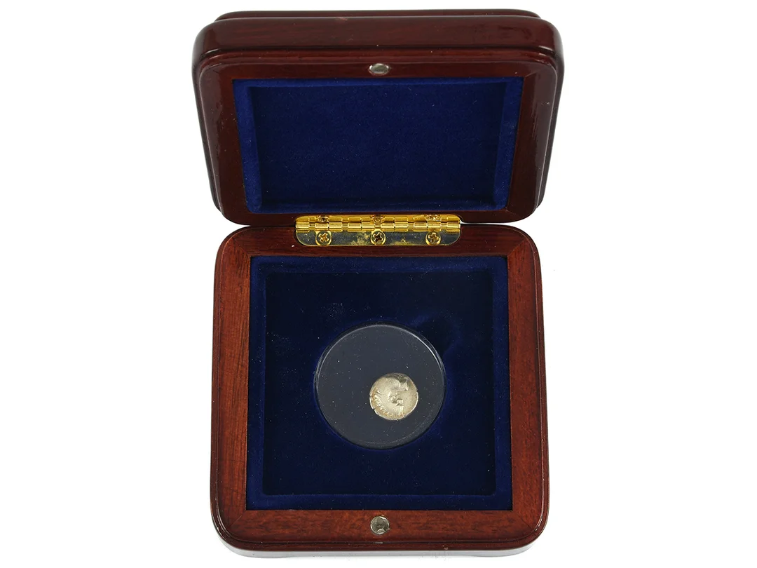 MYNT, silver, Hemidrachm, troligen Trakien, ca 400-350 f.Kr., kvalité ca 1?, diameter 13-14 mm, vikt 2,2 g. — Mynt/Utländska mynt — Kaplans