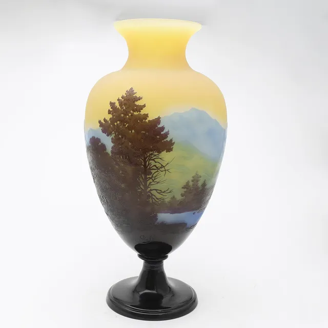 ÉMILE GALLÉ. Large balustrated vase with Vosges landscape.