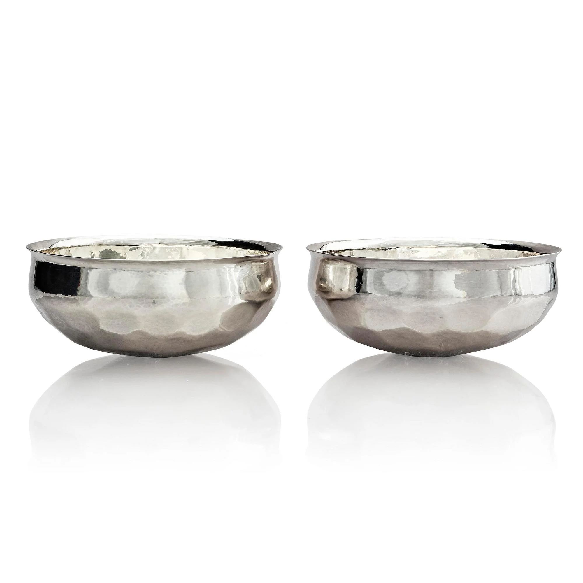Bengt Liljedahl, skålar, ett par, sterling silver, Stockholm 1966. — Bukowskis