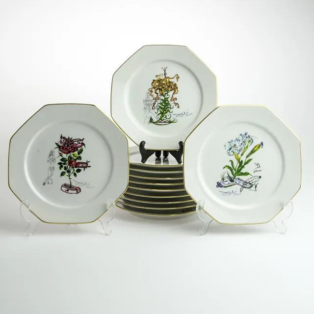 TALLRIKAR, 12 stycken, porslin, "Las Flores Dalinianas", Dali, Royal Copenhagen, 1981.