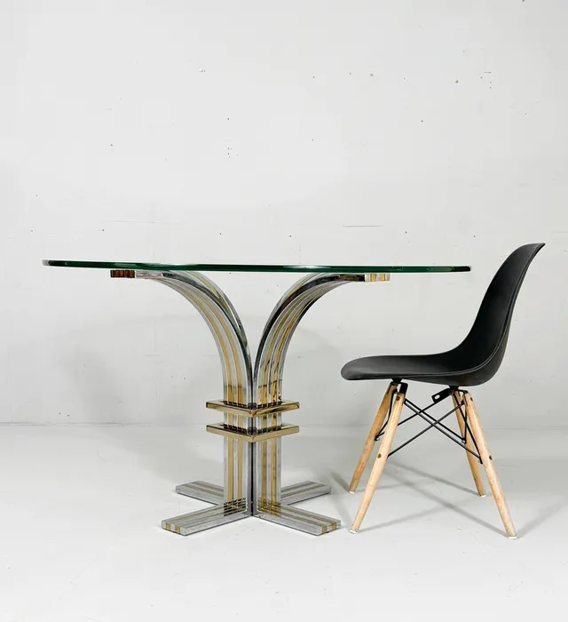 BANCI FIRENZE. Mid Century Skulpturaler Esstisch/Glas Esstisch, Italien, 1970er Jahre.