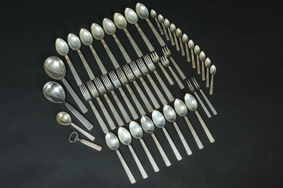 Georg Jensen. Sigvard Bernadotte. Bernadotte. Cutlery el. flatware, sterling silver (45) — Silver, bronze, copper and pewter/Silver flatware — Lauritz