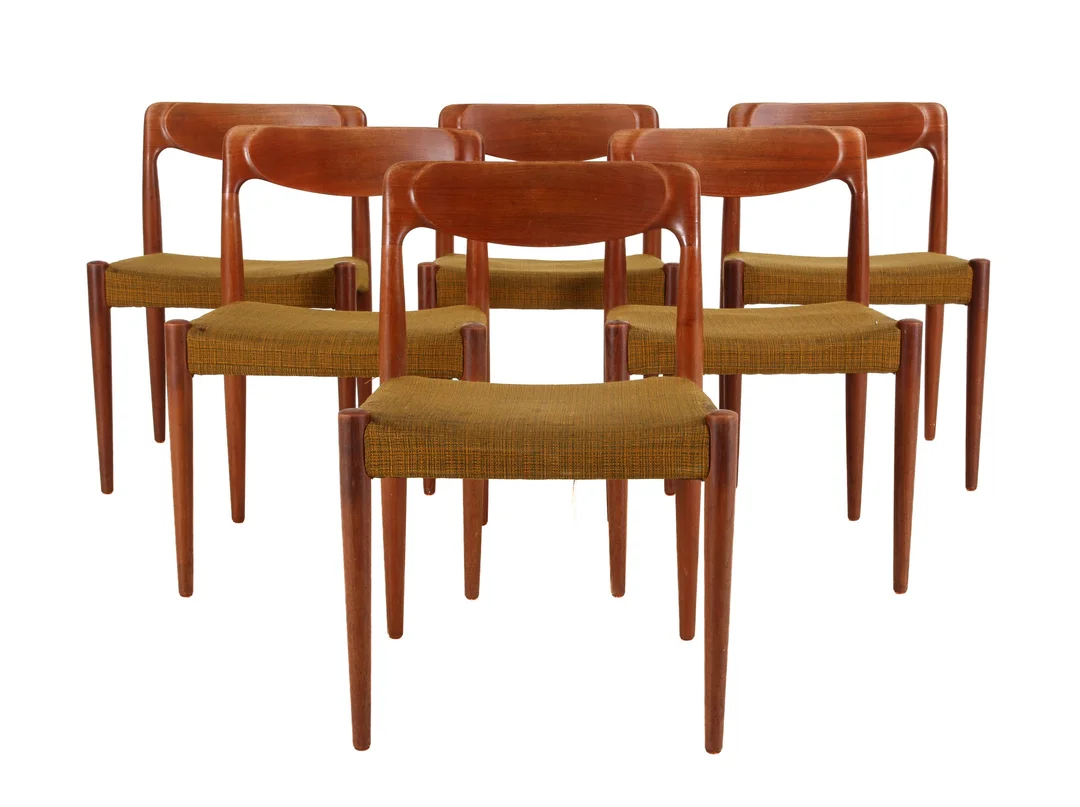 Danish furniture manufacturer. Six dining chairs, teak, 1960s (6) — Furniture/Chairs — Lauritz