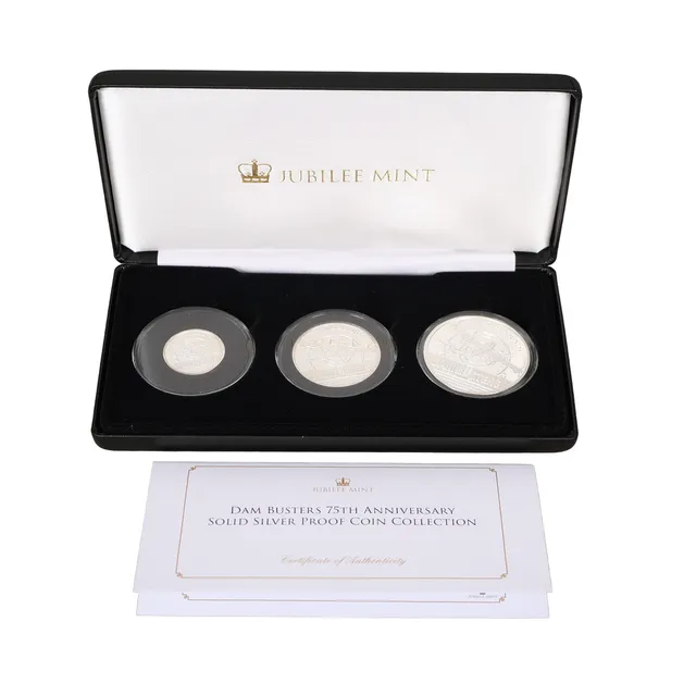 JUBILEE MINT DAM BUSTERS 75TH ANNIVERSARY SOLID SILVER PROOF COIN COLLECTION.
