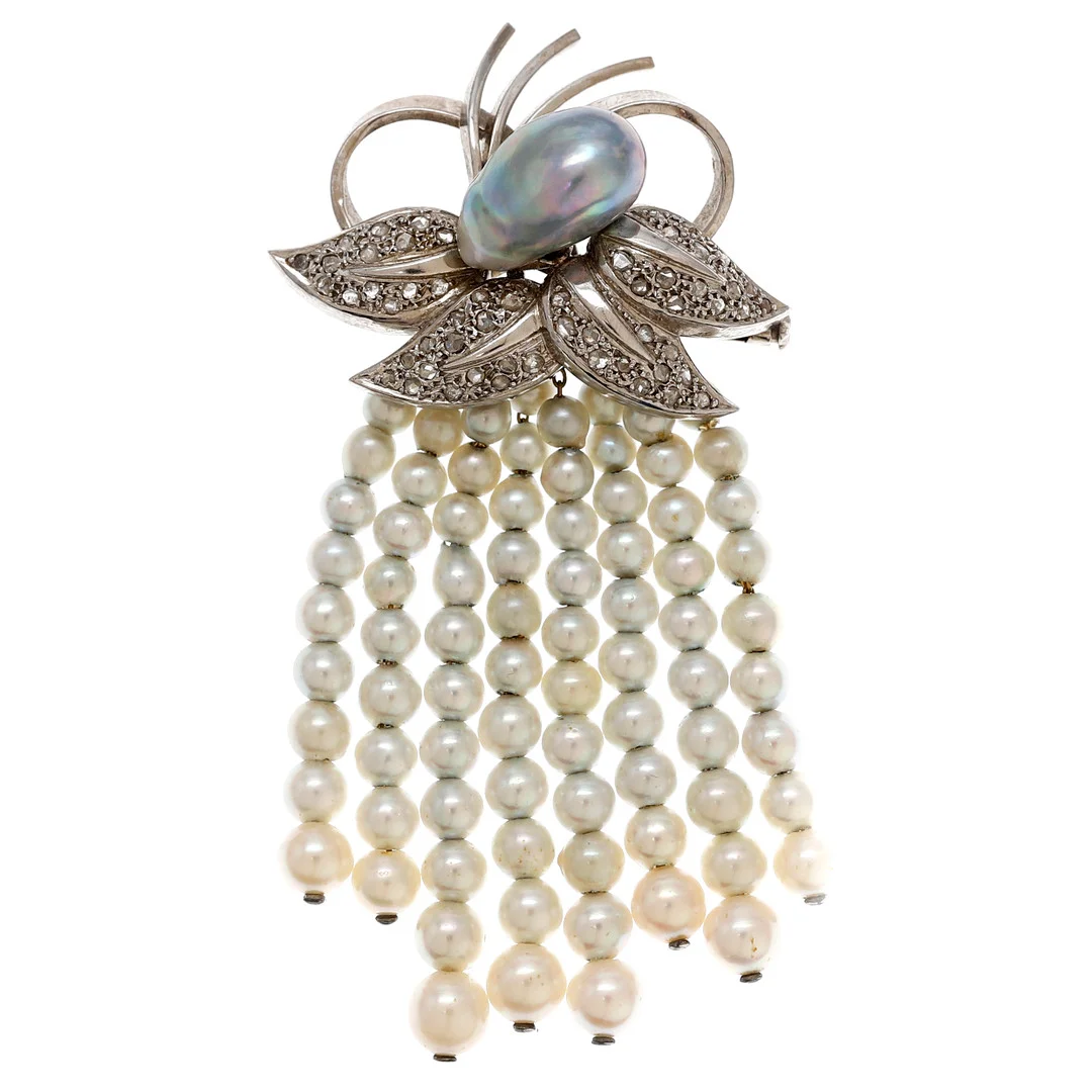 Diamonds brooch with pearls tassel, mid 20th Century. — Brooches & Pendants — Balclis