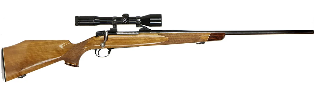 KULGEVÄR, fabrikat Husqvarna/Carl Gustaf, modell 1900 Trofé, kaliber .30-06, tillv.nr 626399, se-nr SE1193455. — Rifles — Walter Borg