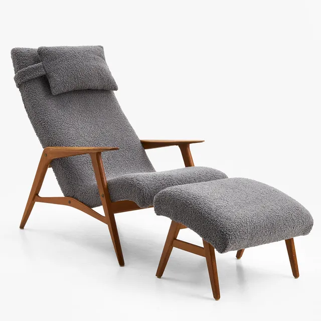 FÅTÖLJ med FOTPALL, 1960-tal, ”Siesta” JIO möbler, grå ullklädsel.