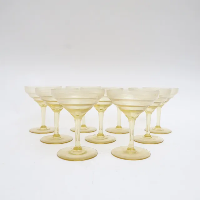 GERDA STRÖMBERG. Champagneskålar 9st "Fylgia" Eda glasbruk.