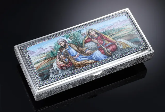 Gold-plated Persian box in of silver with enamel character scene