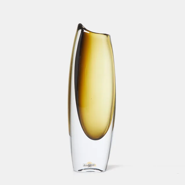 ASTA STRÖMBERG. Vas, glas, Strömbergshyttan, signerad.