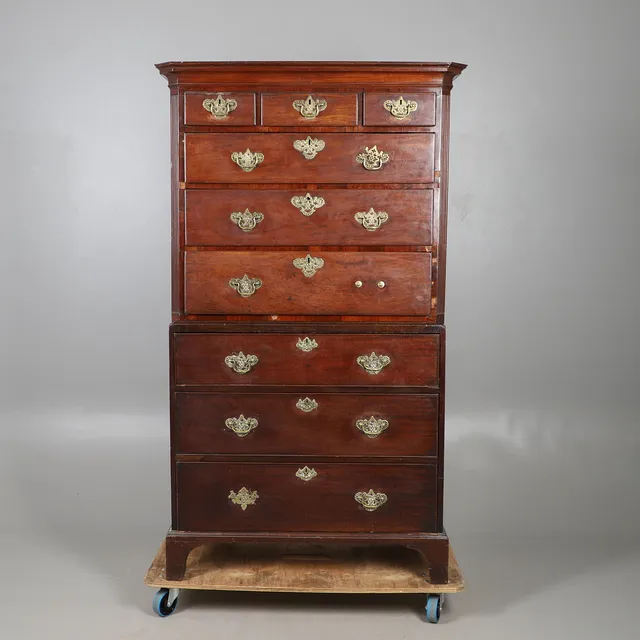 A GEORGE III MAHOGANY SECRETAIRE TALLBOY.
