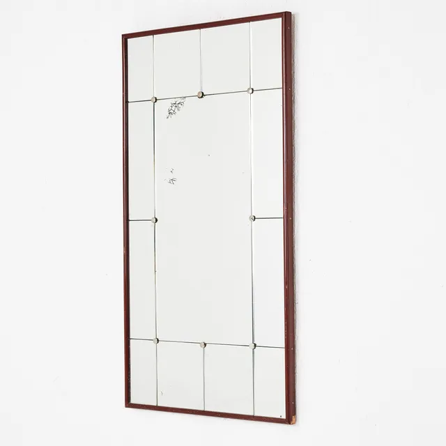 SPEGEL, 1950/60-tal, ram av mahogny, delat glas med metallnitar.