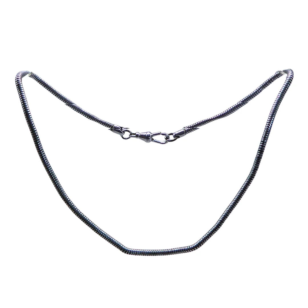 SCHLANGENKETTE MIT KARABINERVERSCHLUSS. — Necklace — Auktionshaus Stuber's Hammerschlag