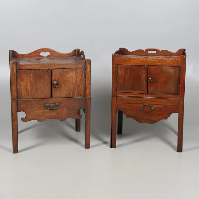 TWO SIMILAR MAHOGANY BEDSIDE POT CUPBOARDS.