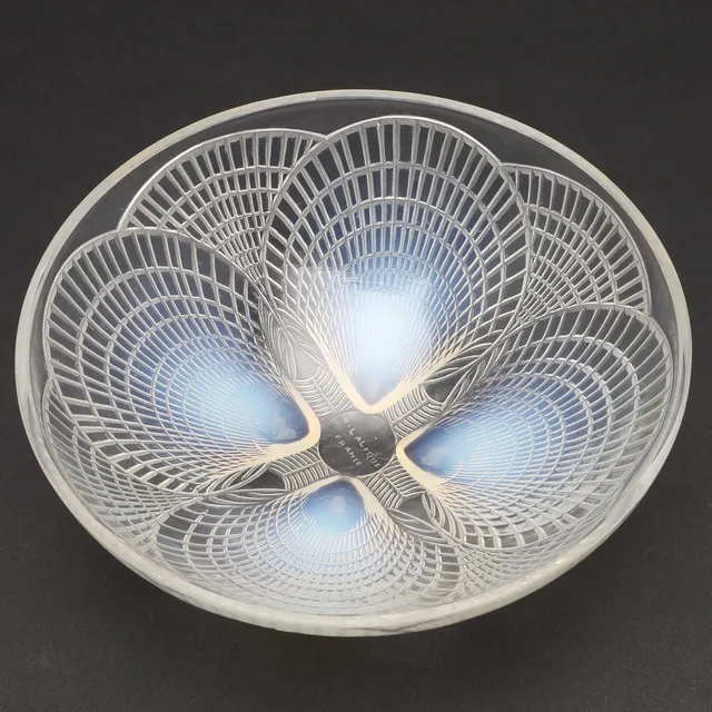 RENE LALIQUE - COQUILLES BOWL.
