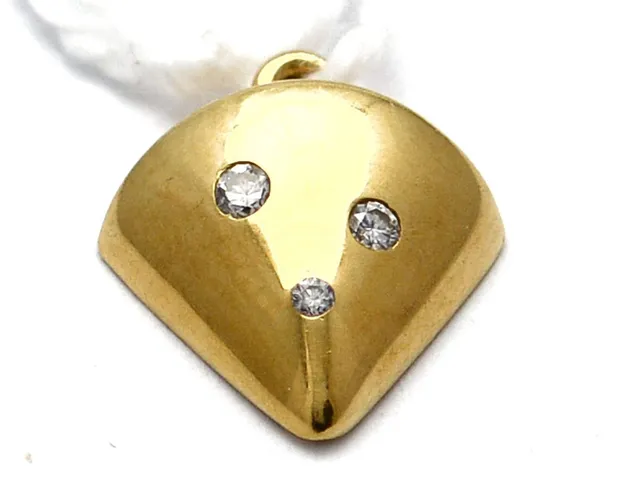 Hänge, med diamanter 1xca0,02ct 1xca0,01ct 1xca0,005ct 18K 1,3g