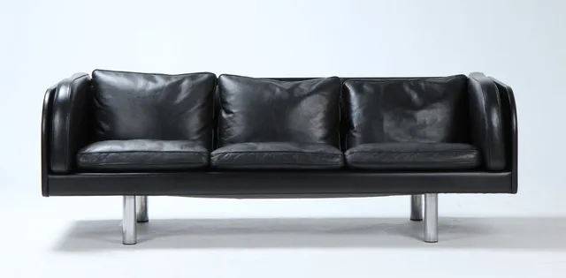 Jørgen Gammelgaard. Three-person sofa, model EJ20/3