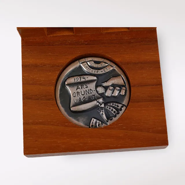 MEDALJ, silver, Författningsreformen 1974.