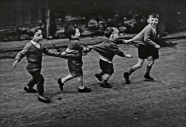 JEAN HERMANSON (1938‑2012). ”Lekande barn, Dublin 1967”.