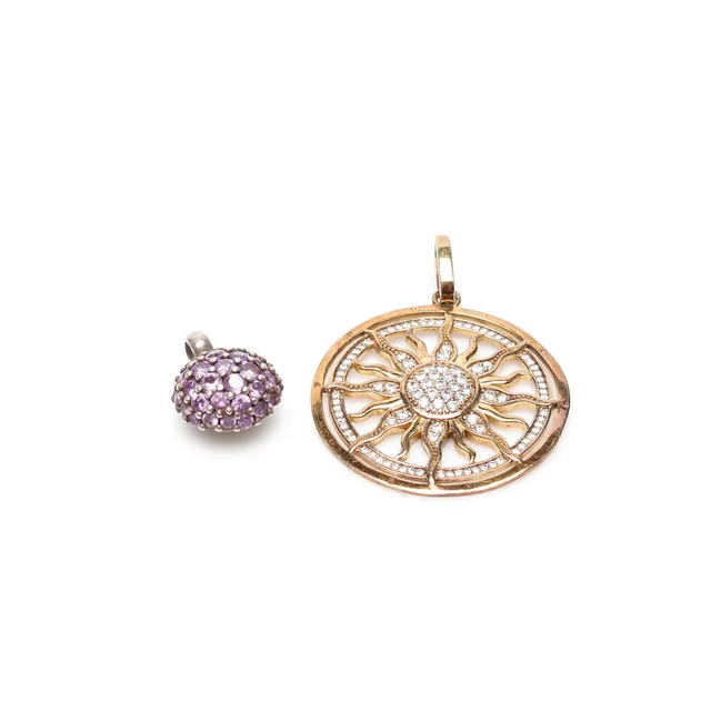 THOMAS SABO. hängen, 2st, silver och färgade stenar. Vikt ca 14gram.