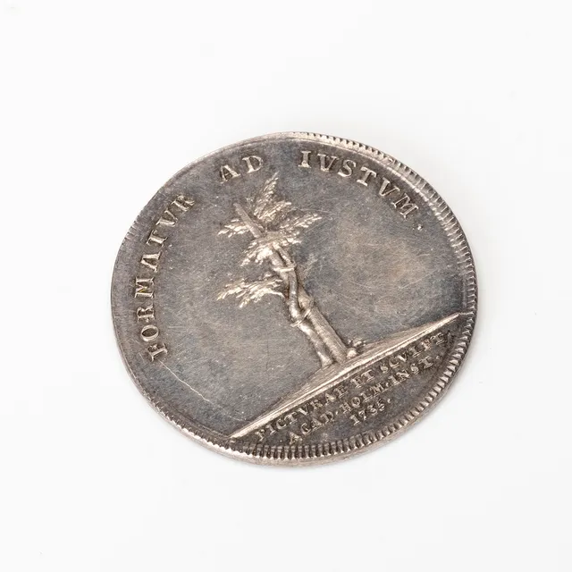 MEDALJ, Fredrik I (1720-51), silver, Målare- och bildhuggareakademien stiftad 1735.