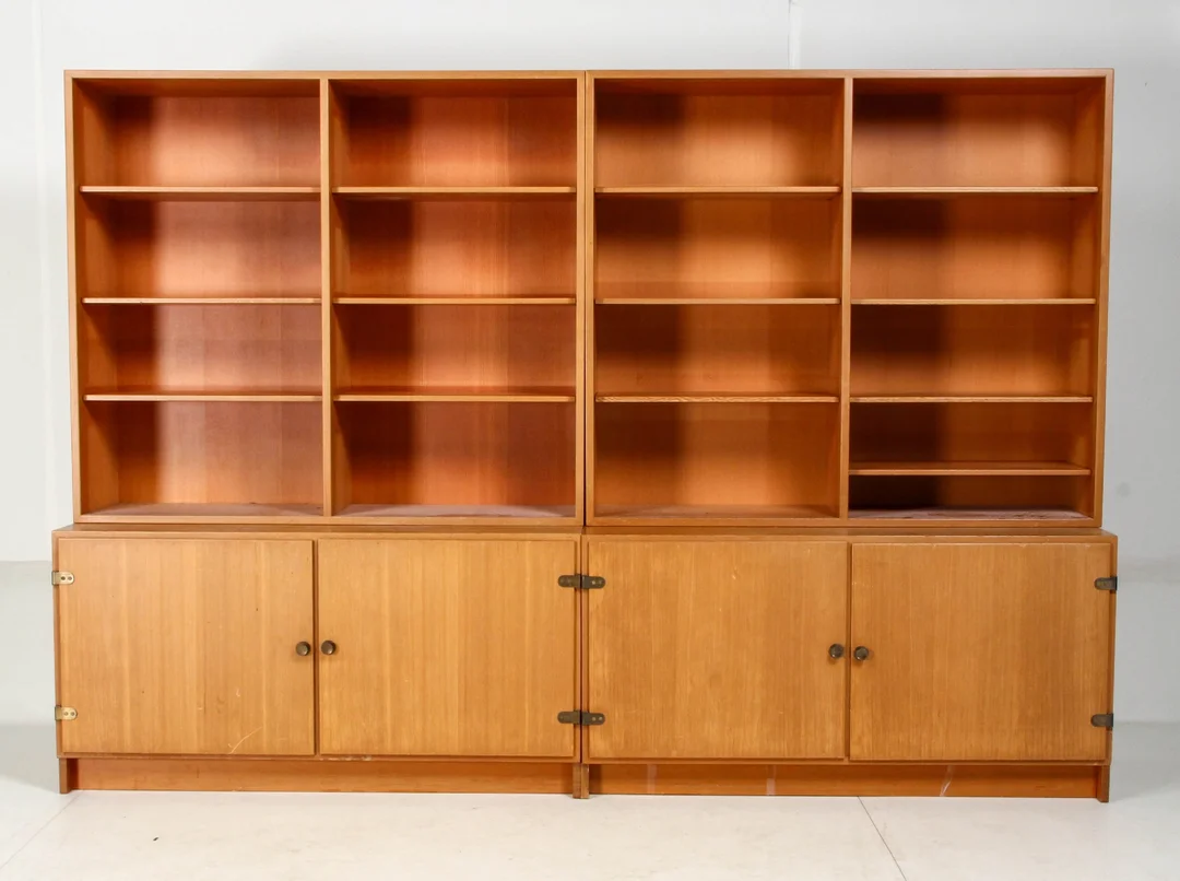 Børge Mogensen. Øresund series. Shelving system. Sideboards with tops, Oregon pine (4) — Furniture/Shelving — Lauritz