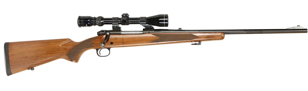 KULGEVÄR, fabrikat Winchester, modell 70, kaliber .308W, tillv.nr G1583716, se-nr SE0136920. — Rifles — Walter Borg