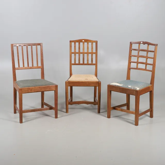 GORDON RUSSELL - COTSWOLD SCHOOL DINING CHAIRS.