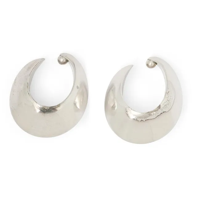 A pair of ear pendants of sterling silver. Design no. 126B. Weight in total app. 17 g. L. 2.9 cm. Georg Jensen after 1945. (2)
