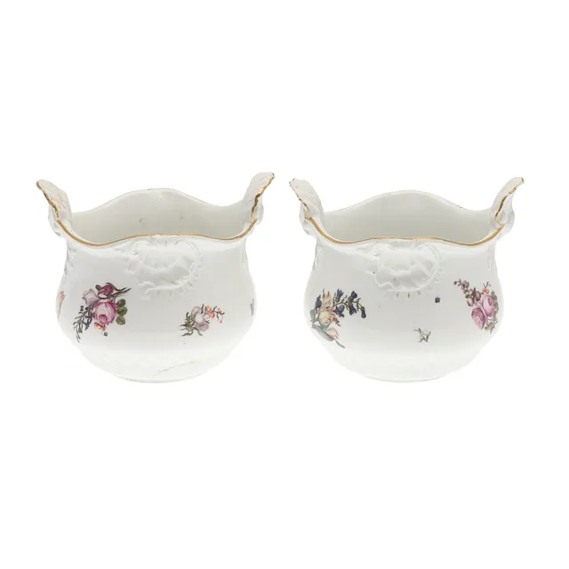 PAIR OF MEISSEN CACHE POTS.