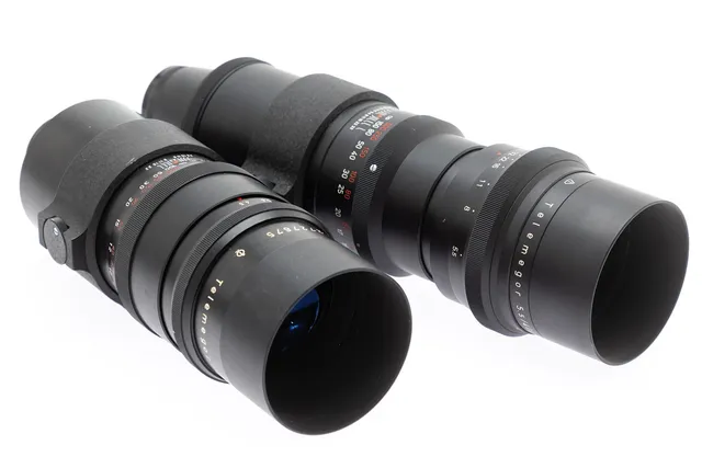 Zwei Meyer - Optik Görlitz Telemegor 1:4,5/300mm ( SN 2727675 ) und Telemegor 1:5,5 / 400mm ( SN 2607559 ) Objektive mit M42 Anschluss.