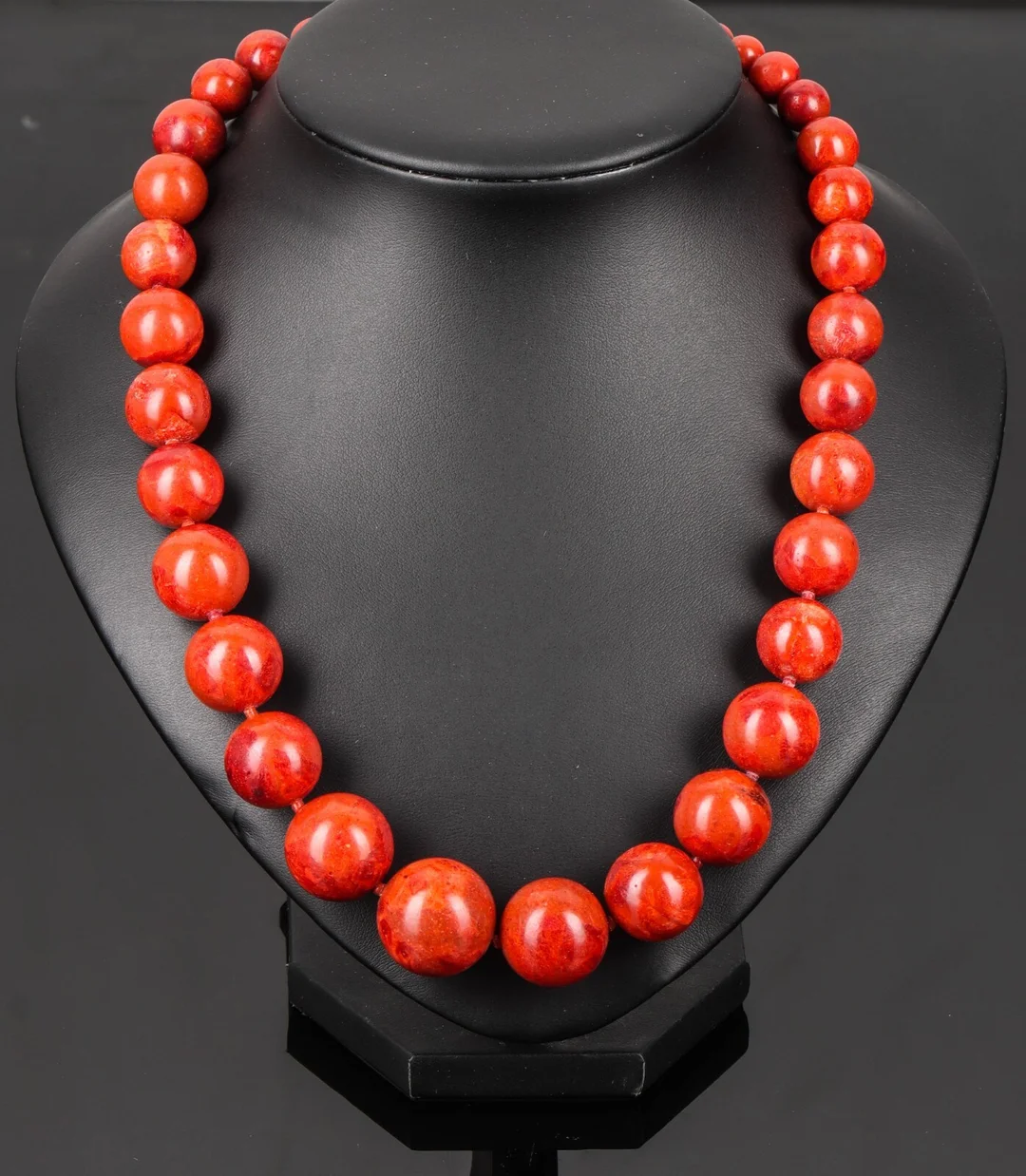 Halskæde med koral — Jewellery/Necklaces, pendants — Lauritz