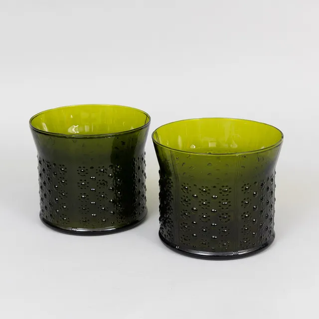 OLLE ALBERIUS. YTTERFODER, 1 par, glas, "Flora", Orrefors.
