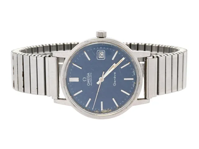 OMEGA, Genève (-Swiss Made-), Cal 1012, Serie nr. 38145130, Ref nr. ST 166.0163, Boett nr. 166.0163 (C.B), herrur, 35 mm, stål, automatisk, plexiglas, datum, skadad urtavla, defekt (akut servicebehov), ca 1974, metallänk ej original..