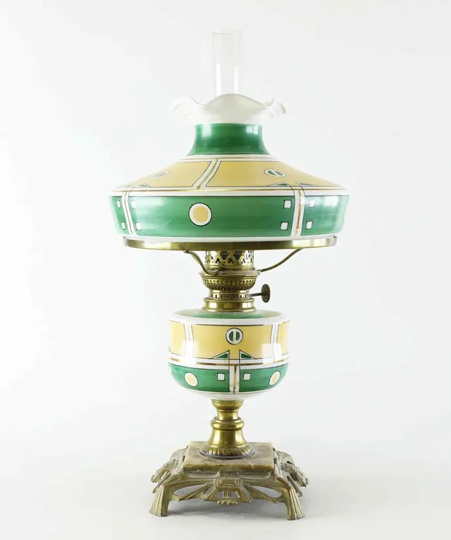 BORDSFOTOGENLAMPA, Jugend, tidigt 1900.