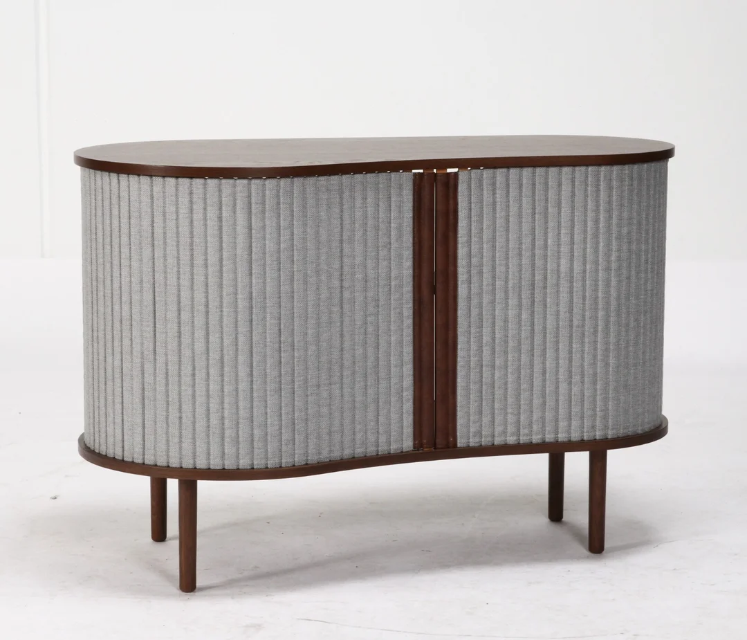 Jonas Søndergaard for Umage. Sideboard / bar cabinet, model Audacious, exhibition model — Furniture/Cabinets, chests of drawers — Lauritz