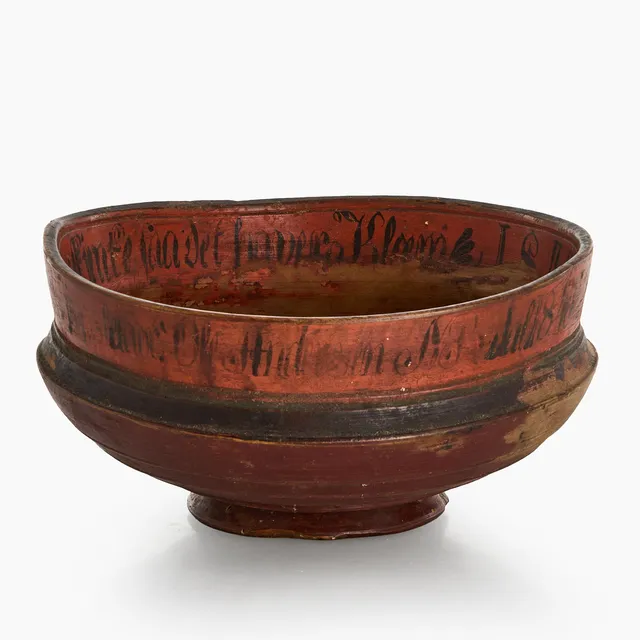 ÖLBOLLE, Norge, bemålat trä, 1800-talets första hälft.